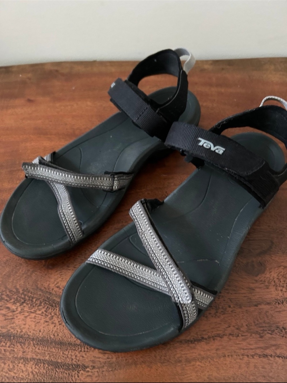 TEVA Vera sandals